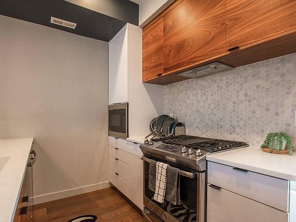 3rd image of 1710 S West Temple St #9