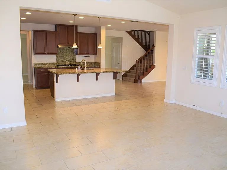 8280 Columbo Cir — Photo 5