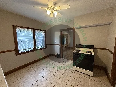 3517 East 110th Street - Upstairs — Photo 4