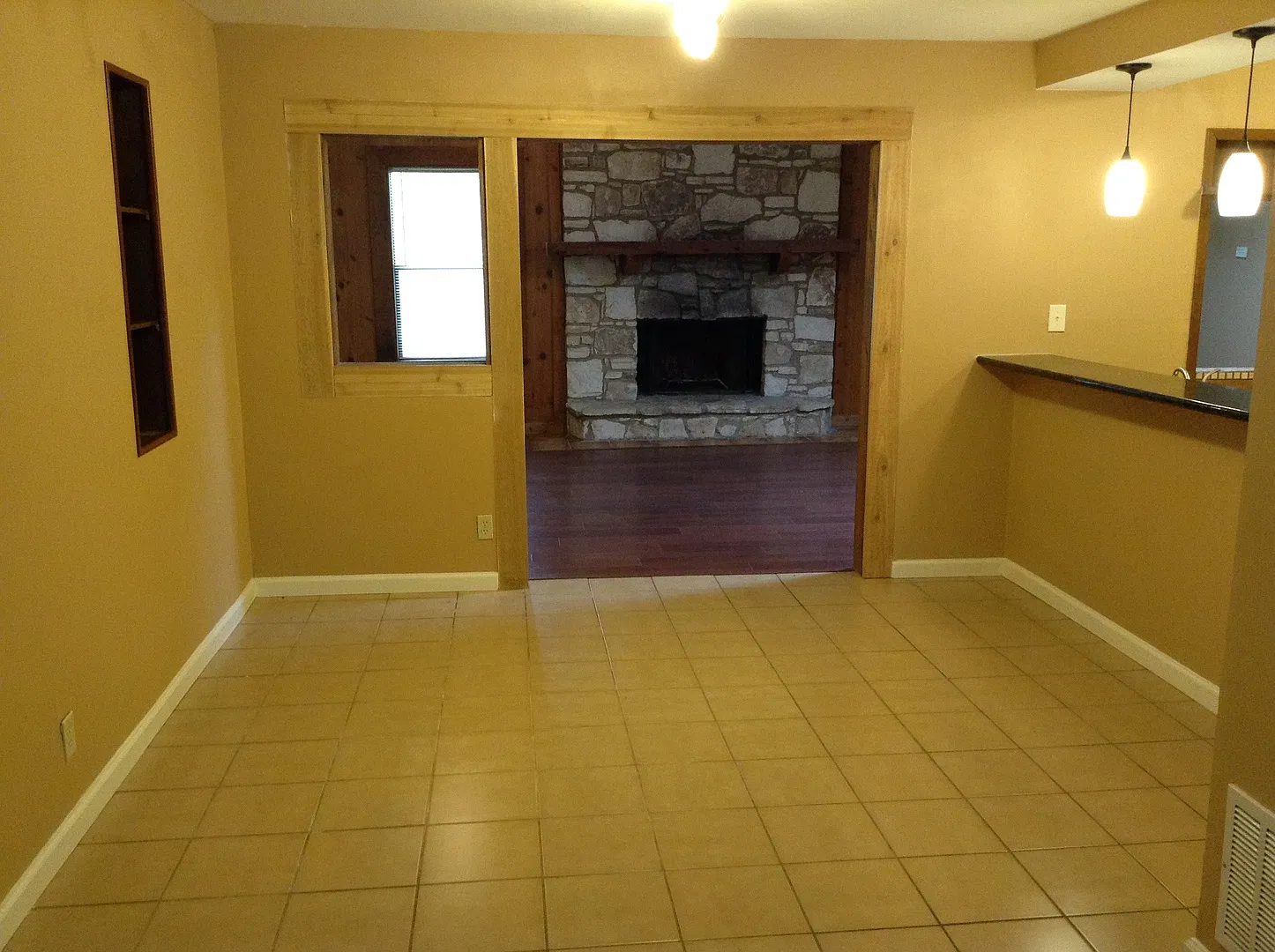 Welcome home to 213 Royal Drive! — Photo 3