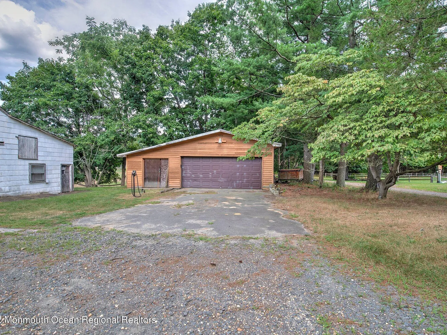 3 bed, 2578 sqft, $3,800 — Photo 3