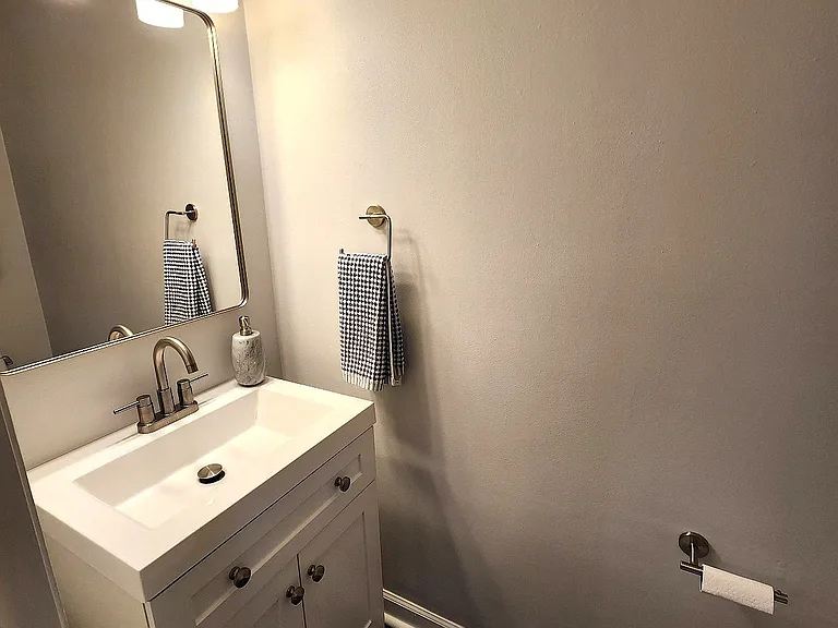 134 Acklen Park Dr — Photo 9