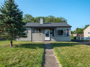 278 Redbank Dr, Fairborn, OH 45324