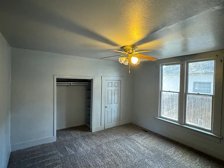 1820 Saint Clair Ave #A — Photo 17