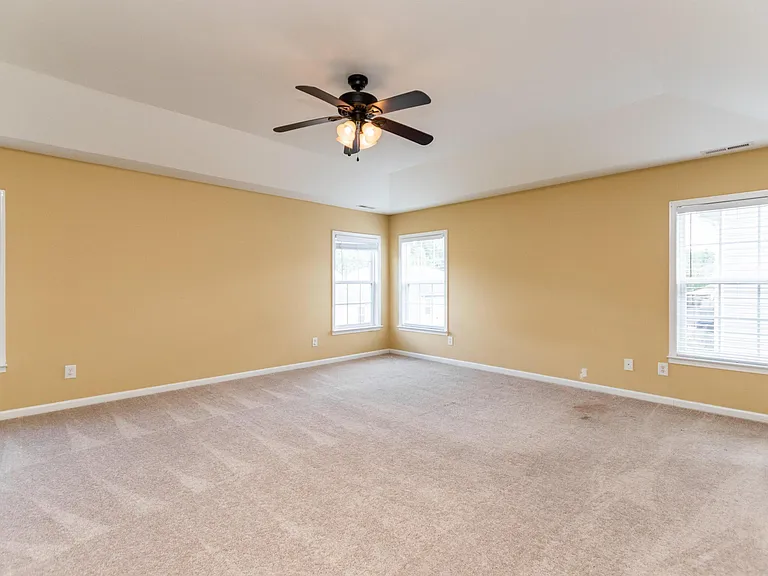 213 Bikram Dr — Photo 16