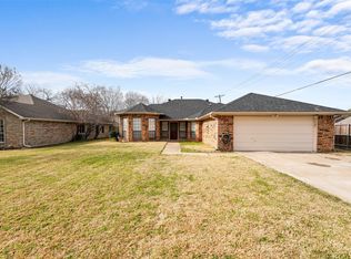 708 Azalea Dr, Forney, TX 75126