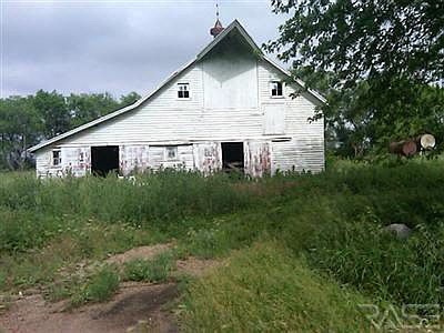 2nd image of 43949 Highway 81