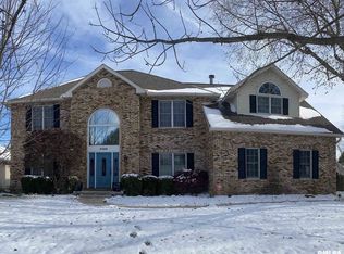 3100 Markwood Ln, Springfield, IL 62712