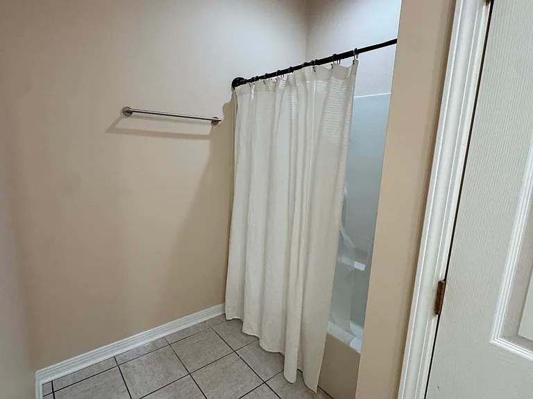 395 Makenzie Ln #395 — Photo 9