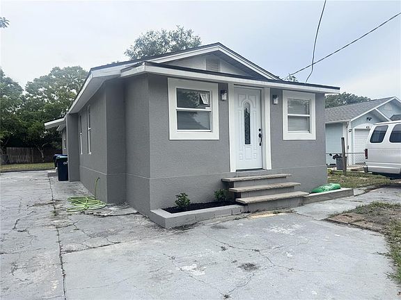 3rd image of 425 S Observatory Dr