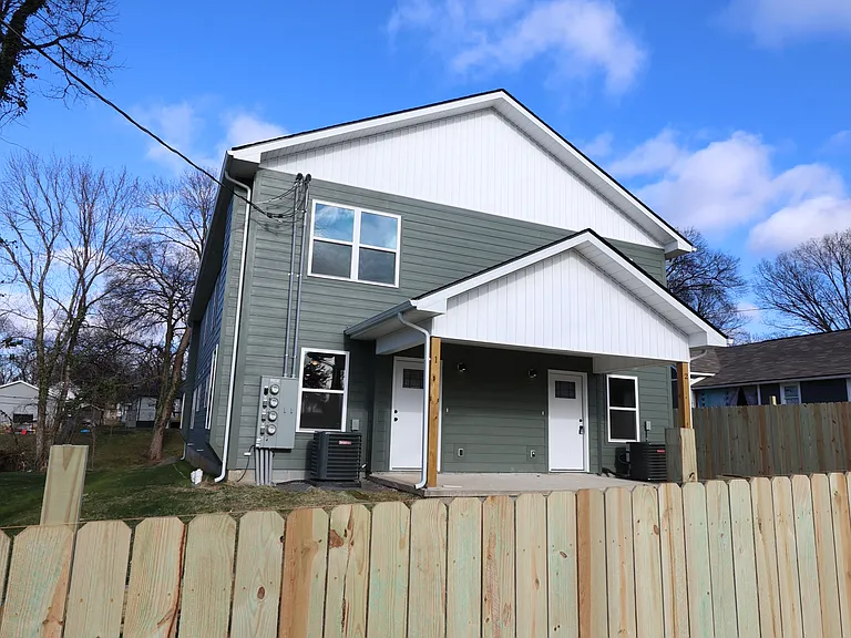 2201 Keith Ave #1 — Photo 1