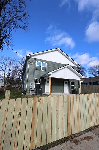 2201 Keith Ave #3 Photo 1