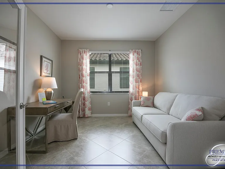 1555 Marton Ct — Photo 16
