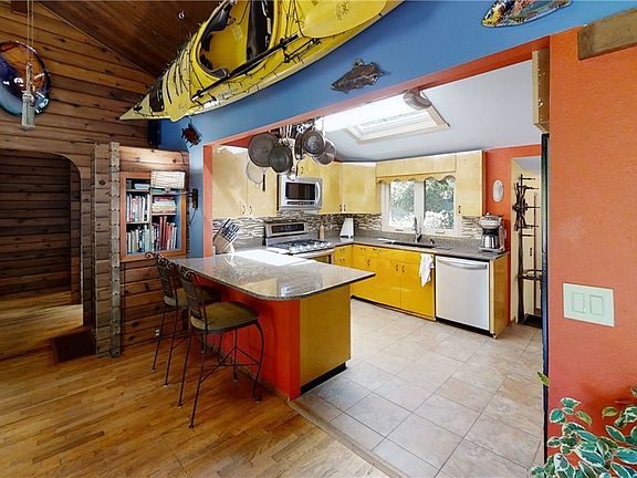 3rd image of 11421 SE 89th Pl