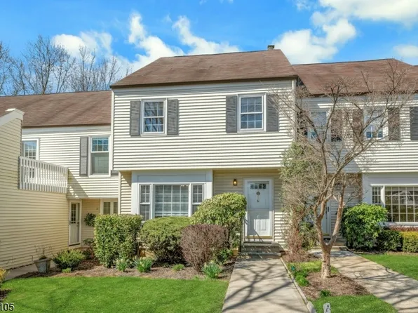 14 Pembroke Dr, Mendham Boro, NJ 07945