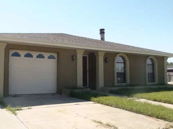 5610 Rickert Dr, New Orleans, LA 70126