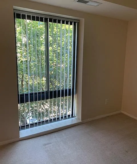 6141 Leesburg Pike #310 — Photo 4