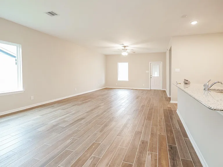 18731 Creek Falls Ln — Photo 18