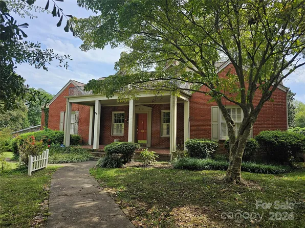 112 Brookhill Rd, Shelby, NC 28150