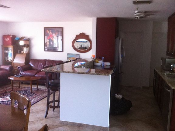 5th image of 133 Albatross St