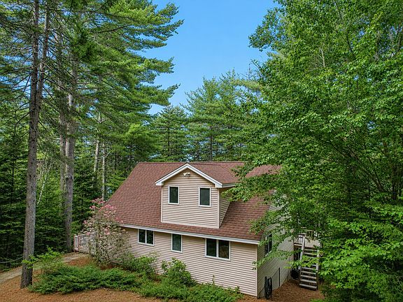 5th image of 131 Pioneer Farm Way