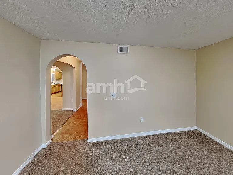 5464 Turkey Creek Rd — Photo 4
