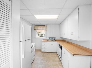 408 Oak St, Silverton, OR 97381