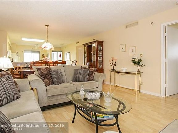 5th image of 2238 N Cypress Bend Dr APT 601