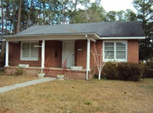 1404 Tupelo Dr, Waycross, GA 31501