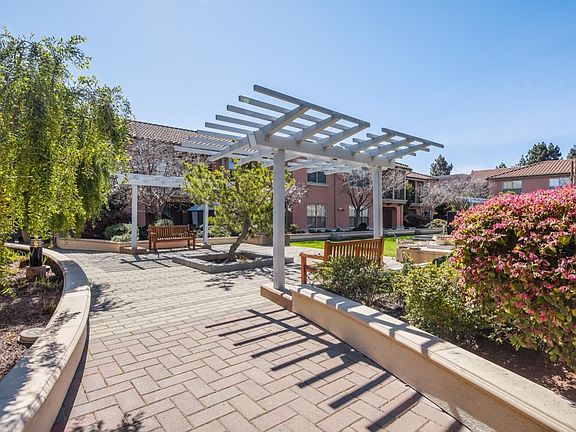 4th image of 20500 Town Center Ln Unit 268