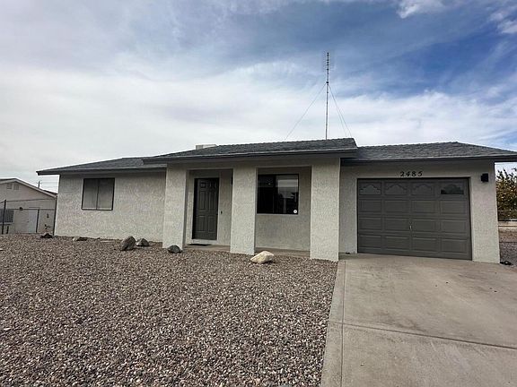 4th image of 2485 Hillview Dr