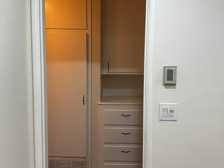 741 Barris Dr #1/2 — Photo 5