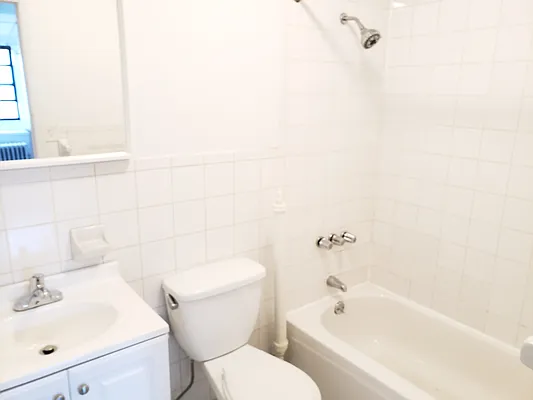 Rented by Avenue Sotheby's International Realty | media 10