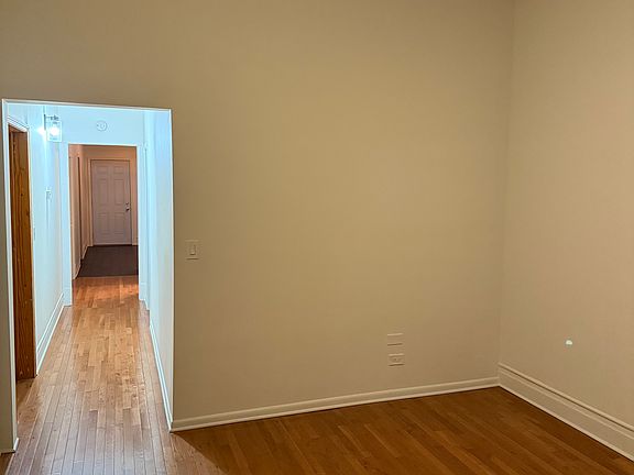 5th image of 1511 N California Ave APT 3