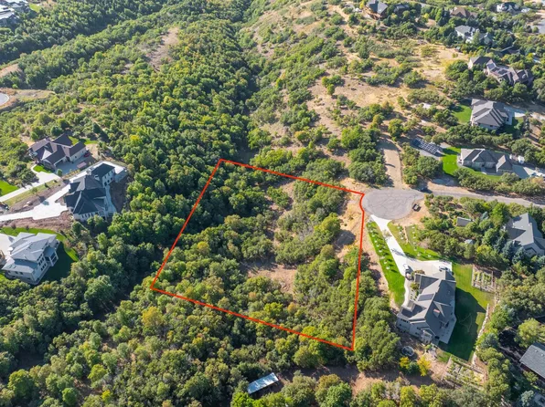 190 W Autumn Leaf Cir, Woodland Hills, UT 84653