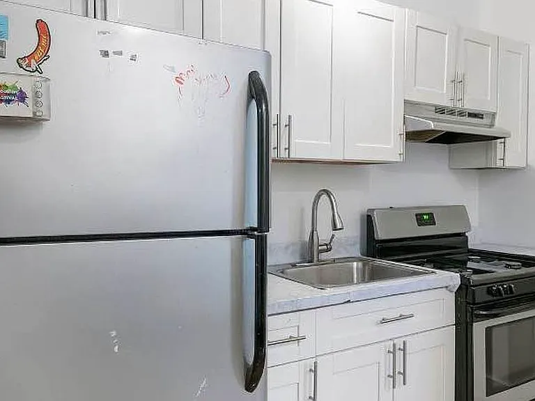 760 Marcy Ave #3 — Photo 8