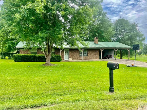 9 S Gibson Ln, Texarkana, TX 75501