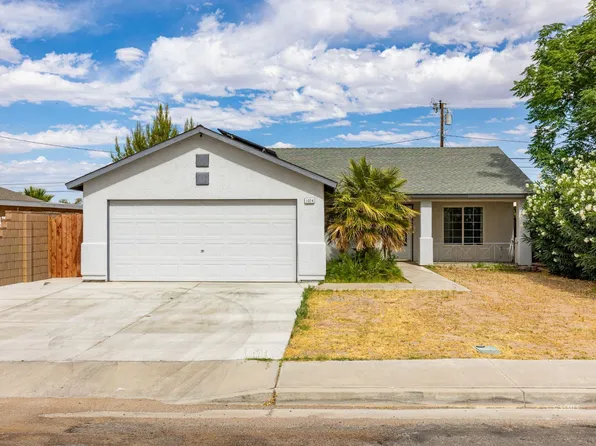 1024 Porter St, Ridgecrest, CA 93555