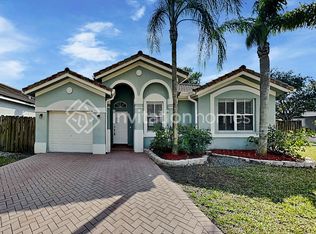 15380 SW 10th St, Miami, FL 33194