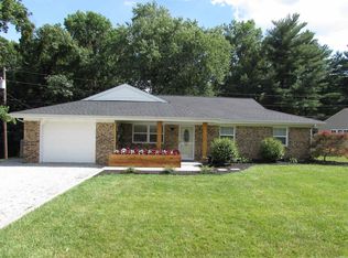 9007 Ford Ln, Mount Vernon, IN 47620