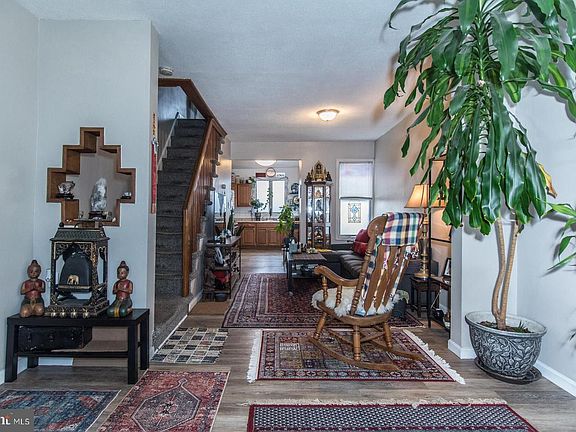 3rd image of 2240 Brill St