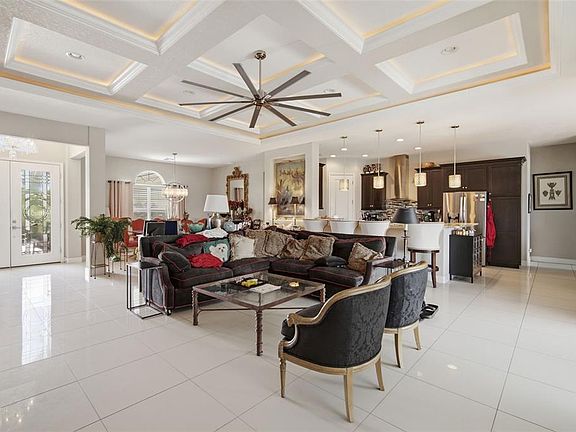 5th image of 621 Regatta Way