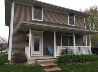 111 Evans St, Iowa City, IA 52245