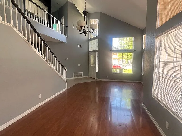 19949 Saint Francis Dr — Photo 2