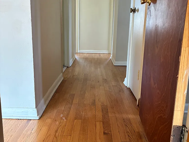 700 Roselle St — Photo 6