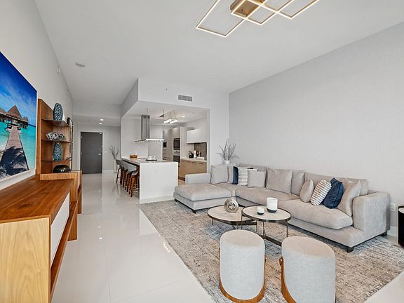 3rd image of 17301 Biscayne Boulevard #LPH-6