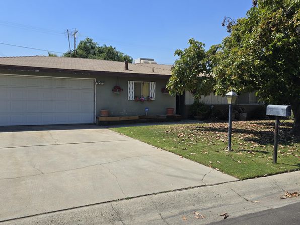 1705 W Dorothea Avenue, Visalia, CA 93277