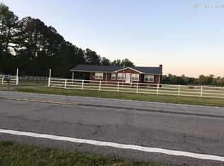 2414 Governors Rd, Windsor, NC 27983