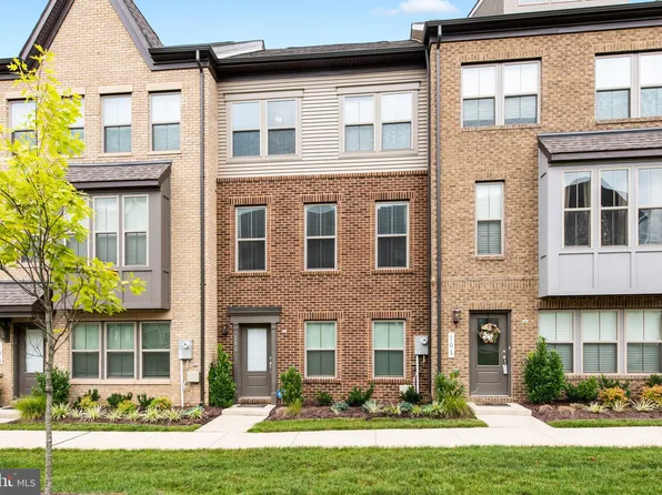 106 Albany Pl, Upper Marlboro, MD 20774