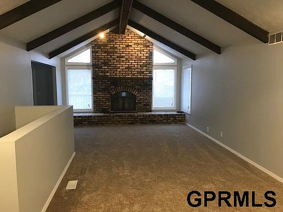 2nd image of 2932 Leawood Dr